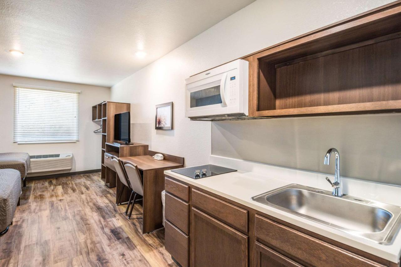 Woodspring Suites Bradenton Exterior foto